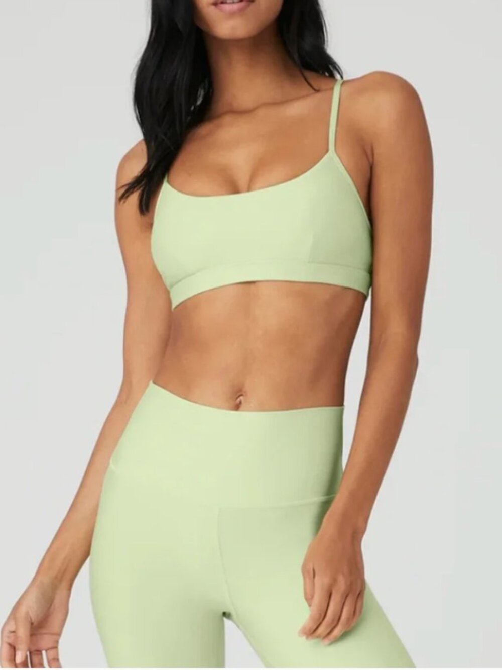 Alo Yoga Airlift Intrigue Bra - Iced green tea color